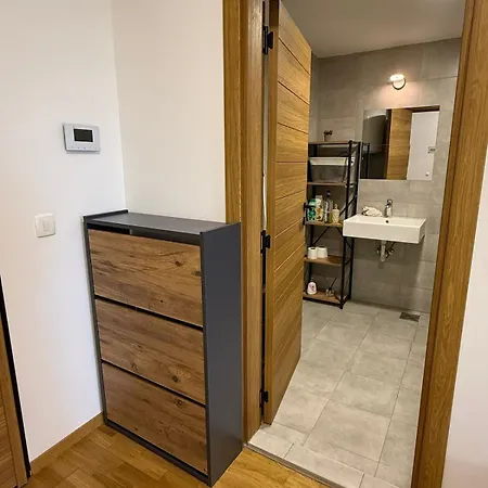 Aura In Centre With Free Parking * Скопье