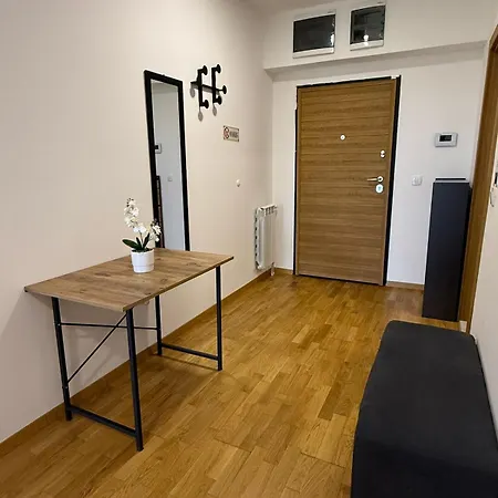 Aura In Centre With Free Parking Апартаменты Скопье